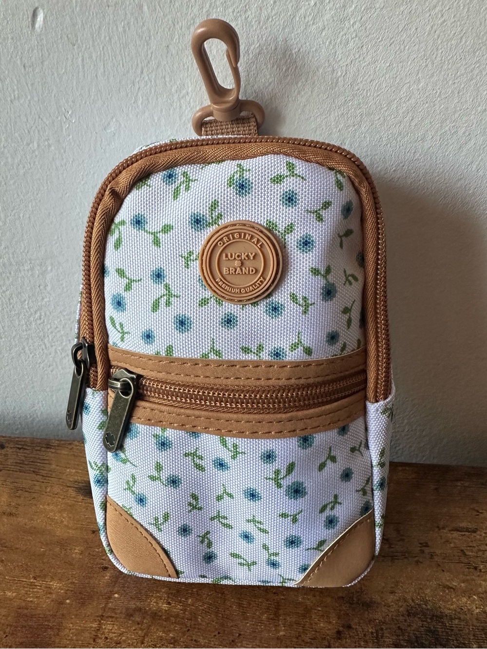 Lucky Brand Mini Floral Backpack Pouch Bag Charm Keychain Blue & Tan NWOT